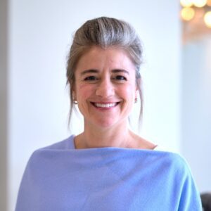 Dr. Nina Geatrakas